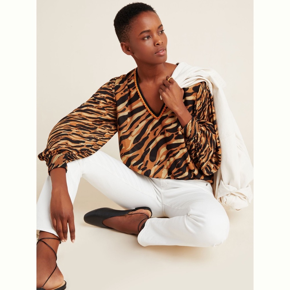 Anthropologie Patrice Tiger print Puff Sleeve Blouse size M NWT